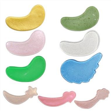 চোখের মাস্কের নিচে 24K গোল্ড